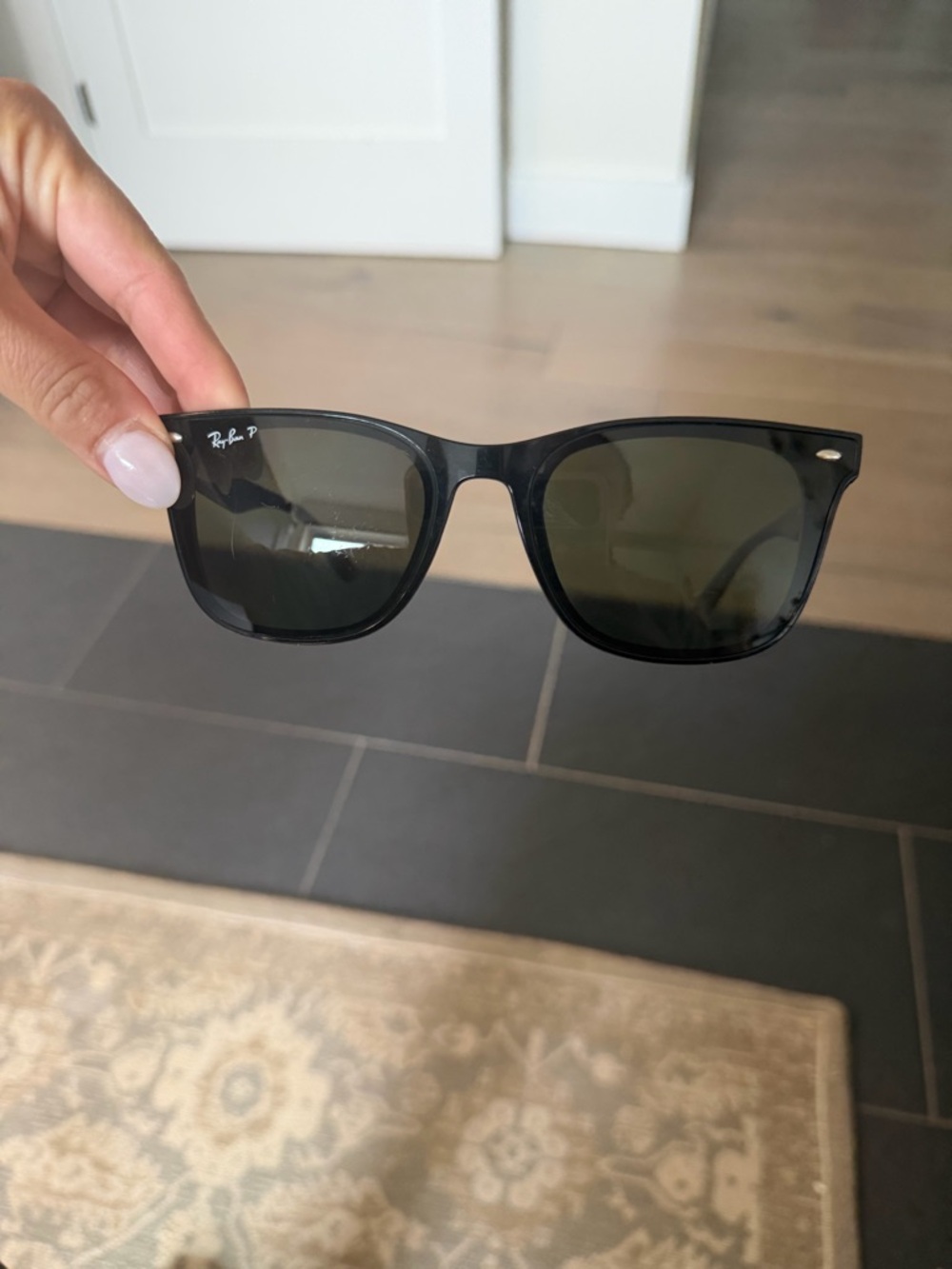 Ray-Ban RB4420 Polarized Green Len Unisex Sunglasses
